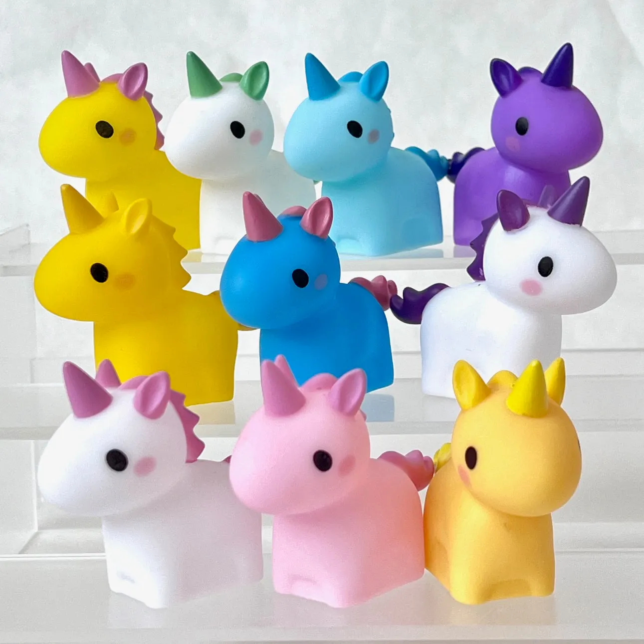 72005 UNICORN FIGURINES-50