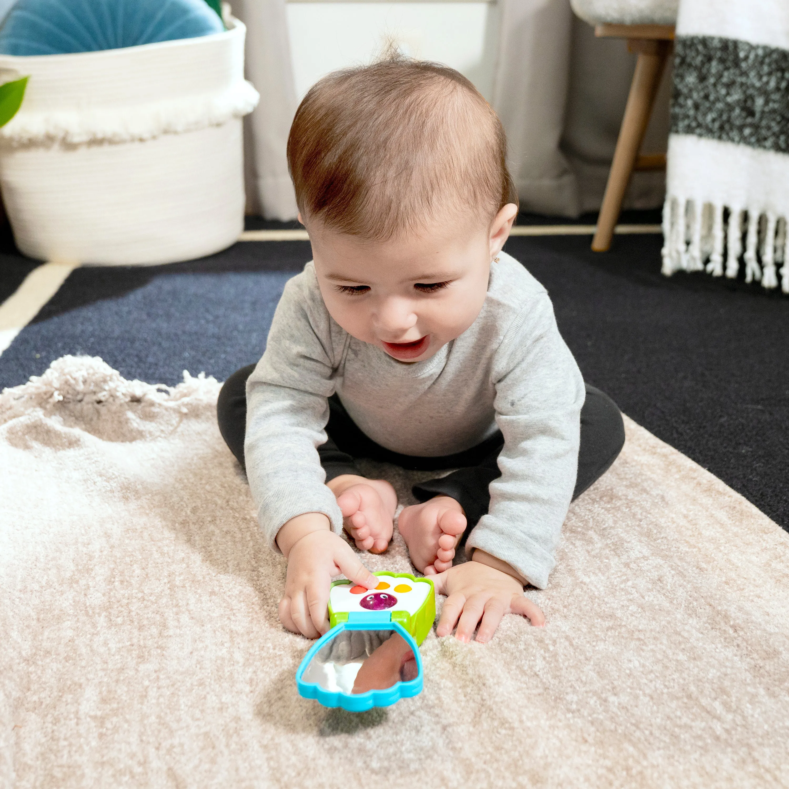 Baby Einstein Ocean Explorers Shell Phone Musical Toy Telephone