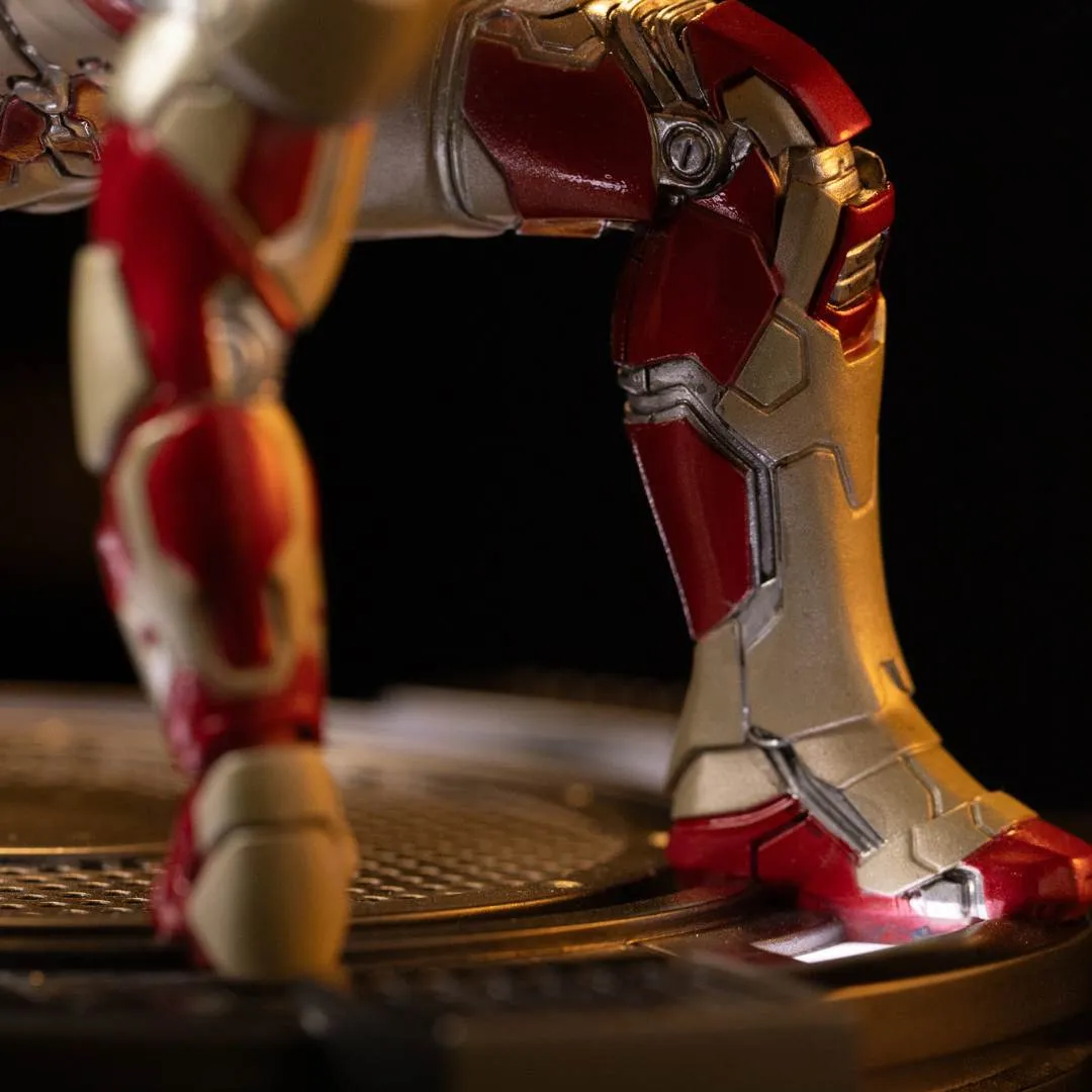 CCXP 23 Exclusive Iron Man MK 42 Statue by Iron Studios