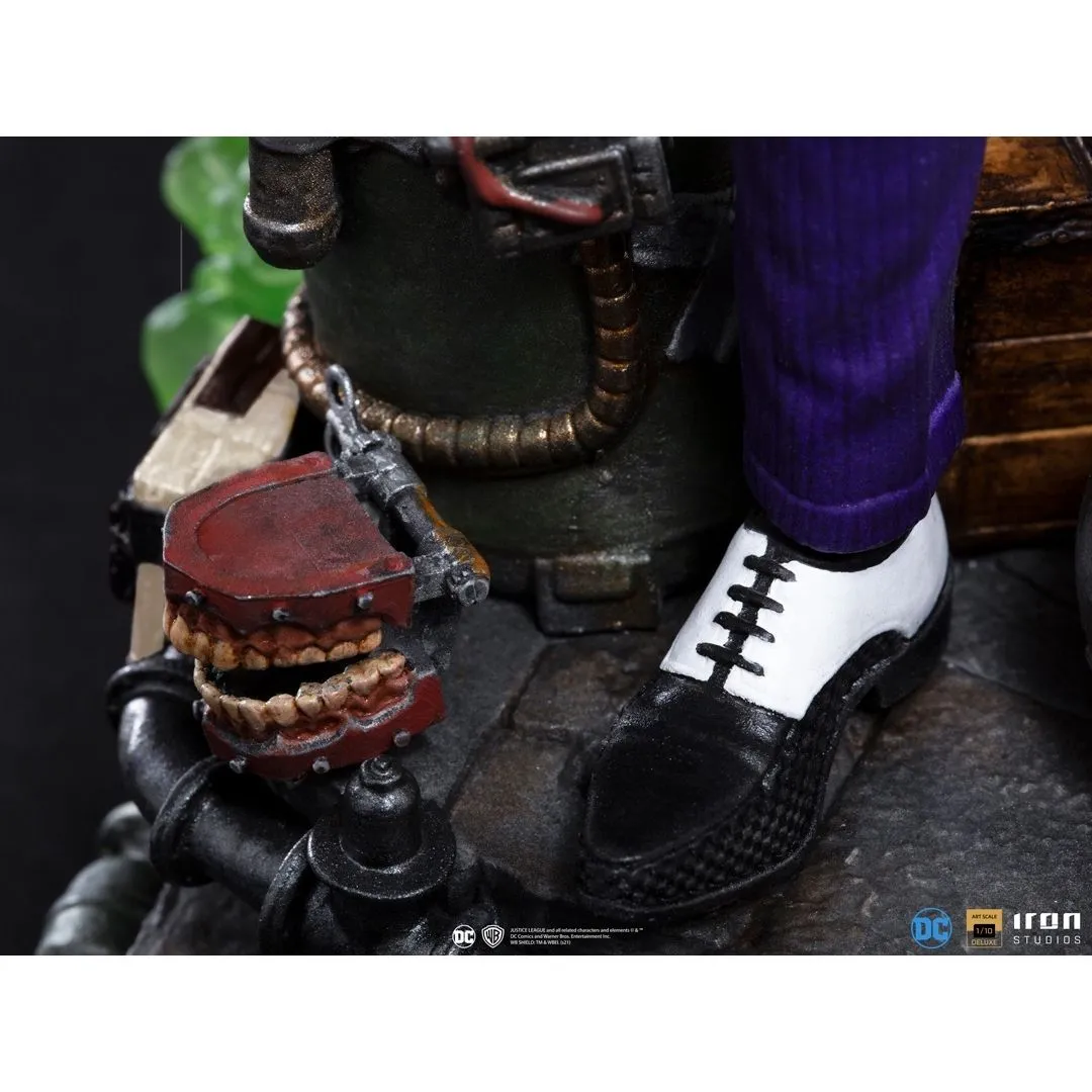 DC Comics The Joker 1/10th Scale Deluxe Statue by Iron Studios