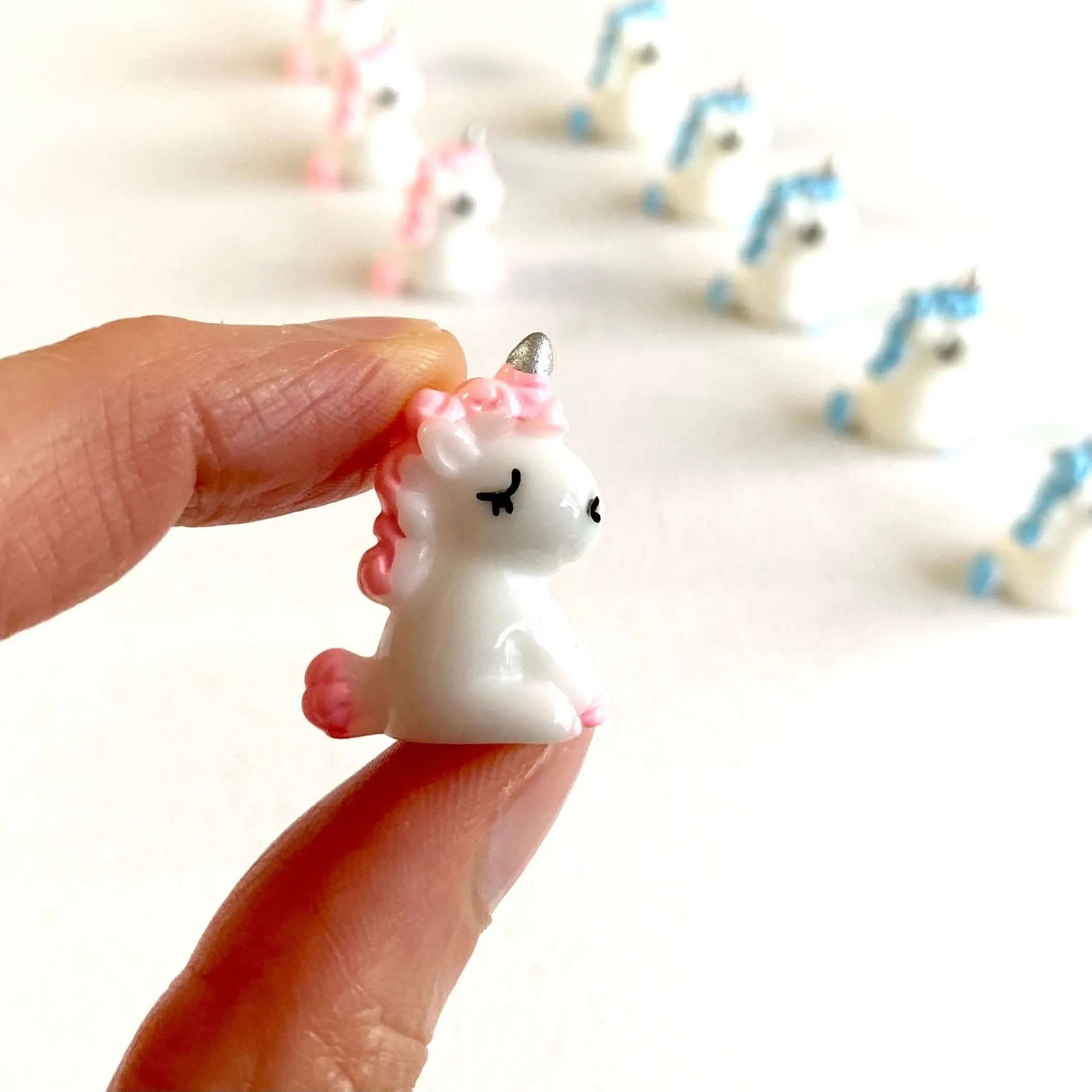 Tiny resin Unicorns Set of 2 figurines