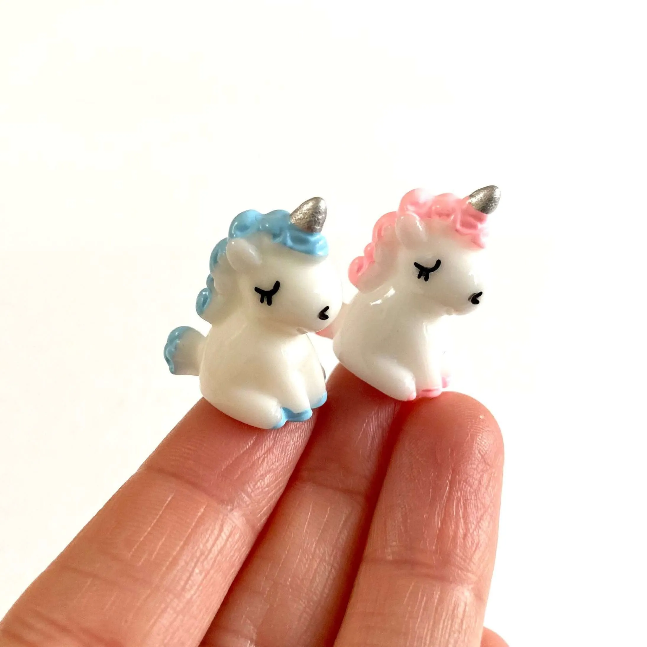 Tiny resin Unicorns Set of 2 figurines